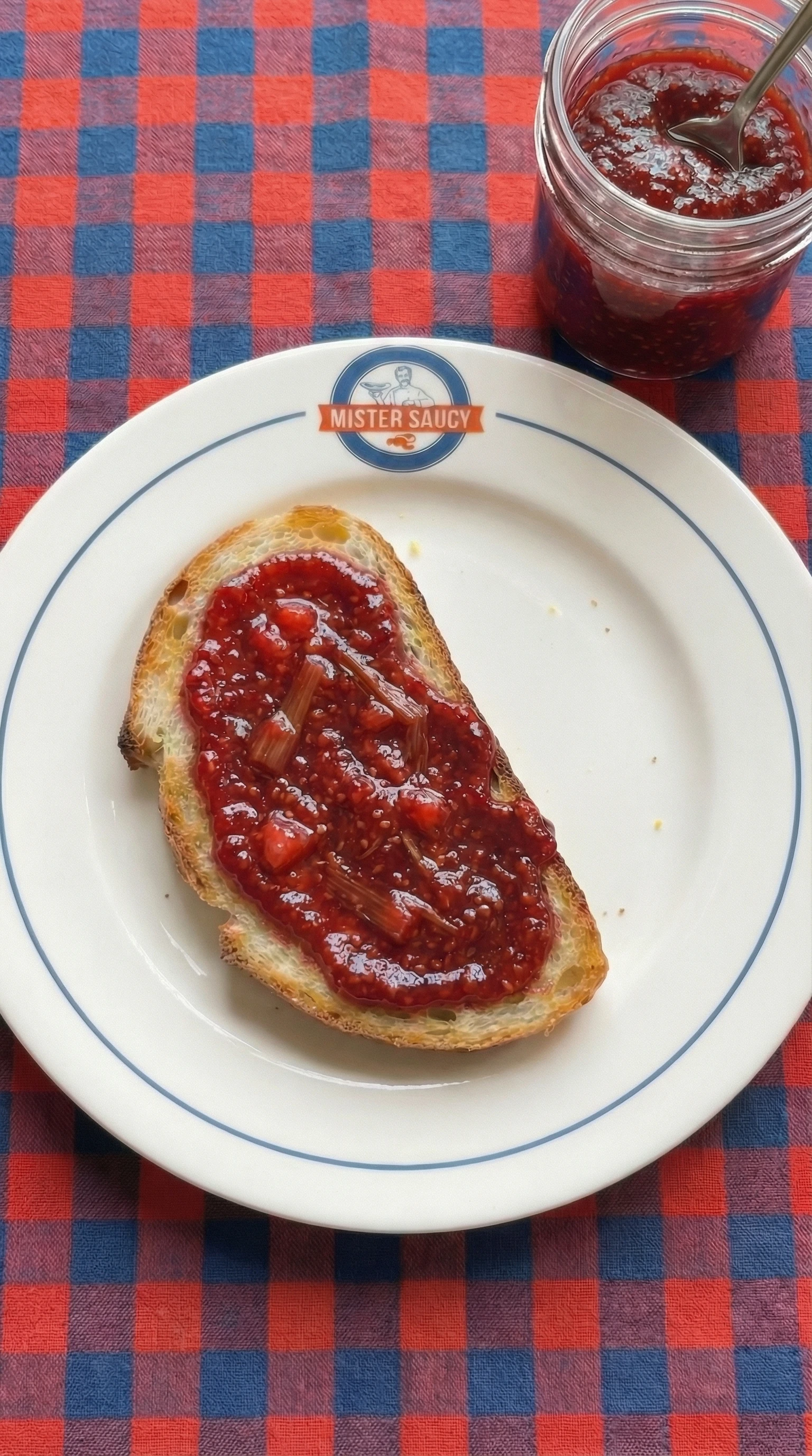 Oma's Rustieke Rabarber-Aardbeienjam